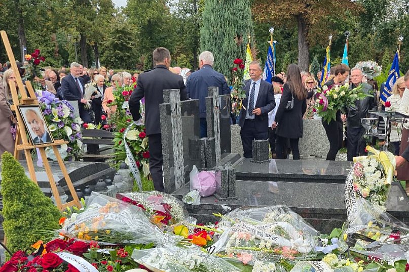 Kazimierz Pleśniak spoczął na Cmentarzu Komunalnym