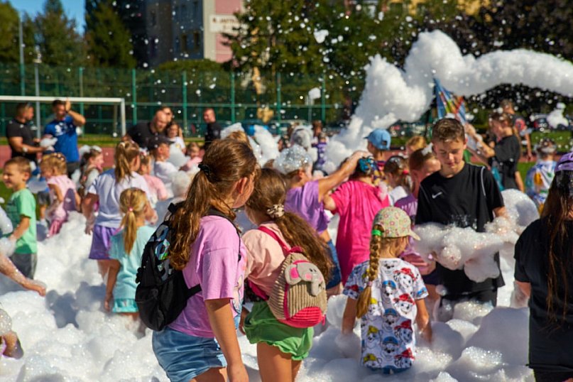 Bawili się i pomagali Maćkowi