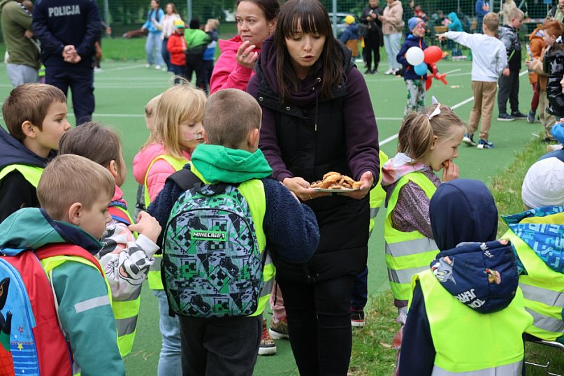 Kreatywny i radosny dzień dla dzieci w Legnicy