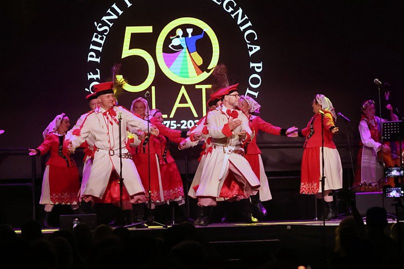 Koncert Zespołu Pieśni i Tańca „Legnica”