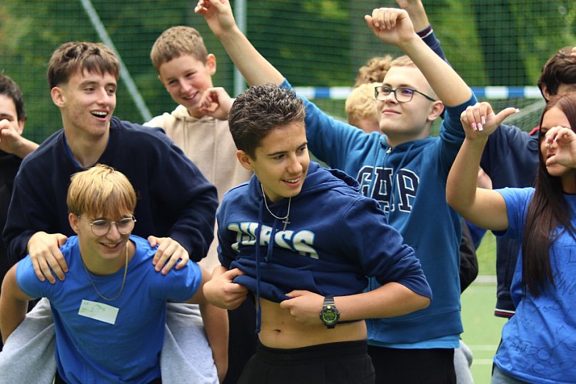 Otrzęsiny pierwszaków w II LO