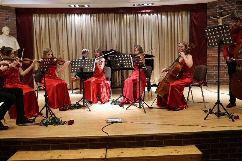 Filmowe brzmienia oczarowały Legnicę