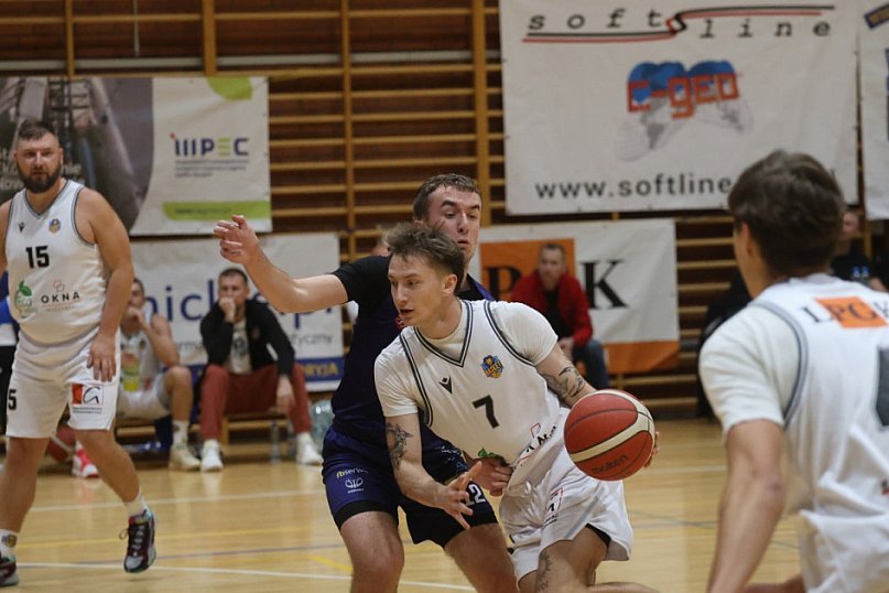 KS Basket Legnica rozgromił MKS Nysa Kłodzko