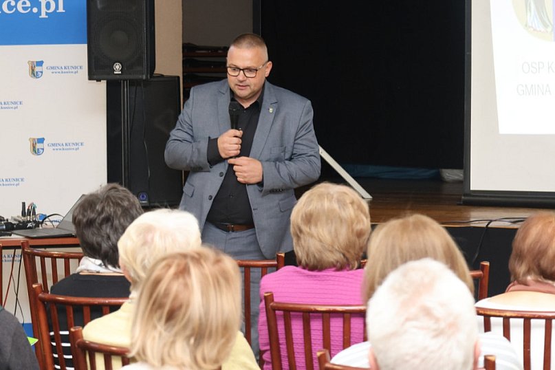 Debata w Kunicach wzmacnia lokalną wspólnotę