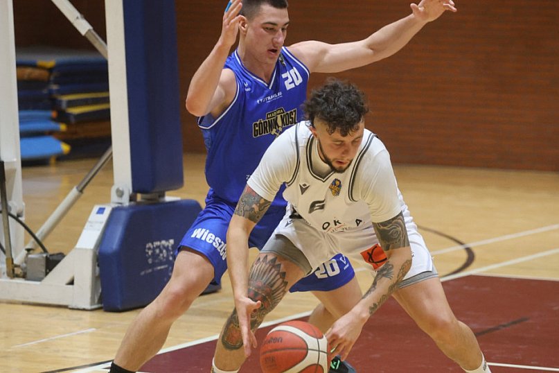 KS Basket Legnica - Górnik Kaltech Wałbrzych