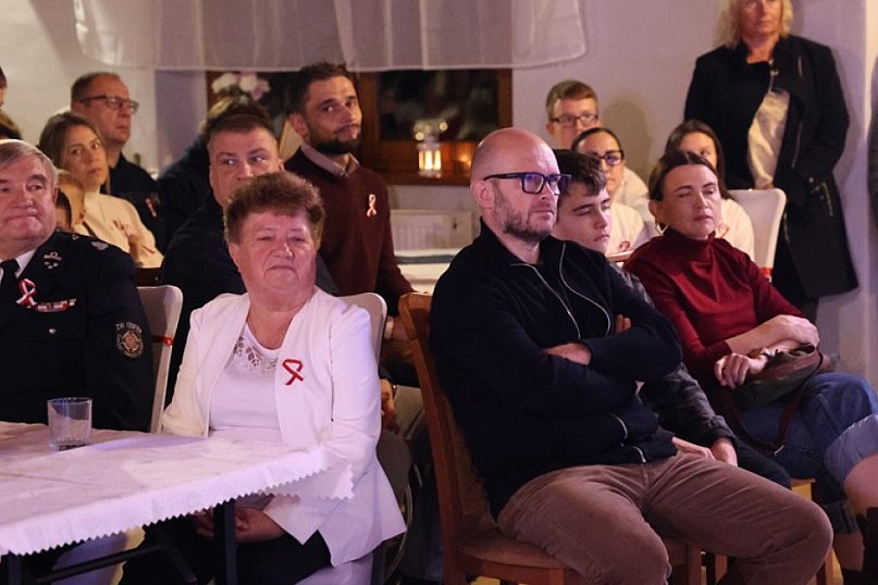 Biało-czerwony tort na Święto Niepodległości