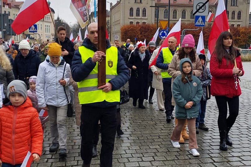 Różaniec za Ojczyznę w Legnicy