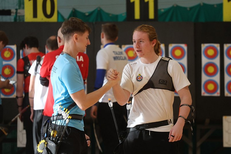 Mikołajkowy Turniej Łuczniczy w Legnickim Polu