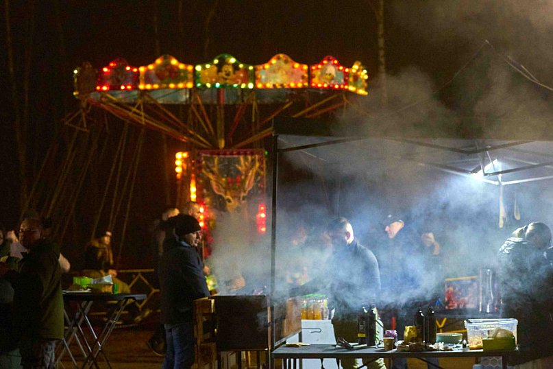 Pierwszy nocny jarmark w Bartoszowie