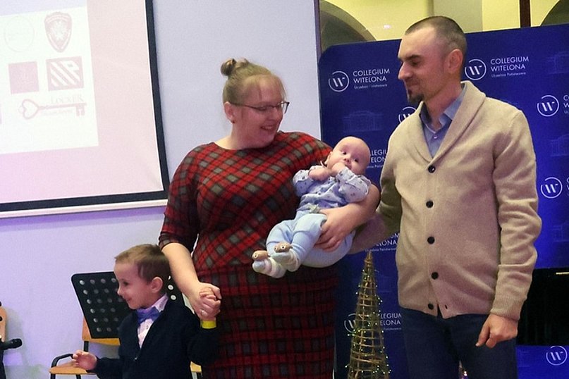 Świąteczny koncert  dla Kubusia i Ignasia