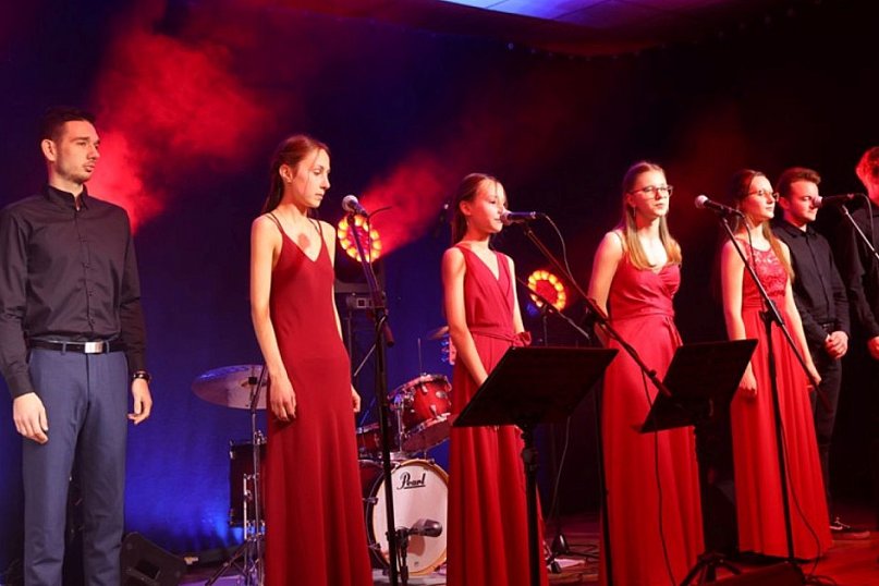 Chopin w biało-czerwonych barwach