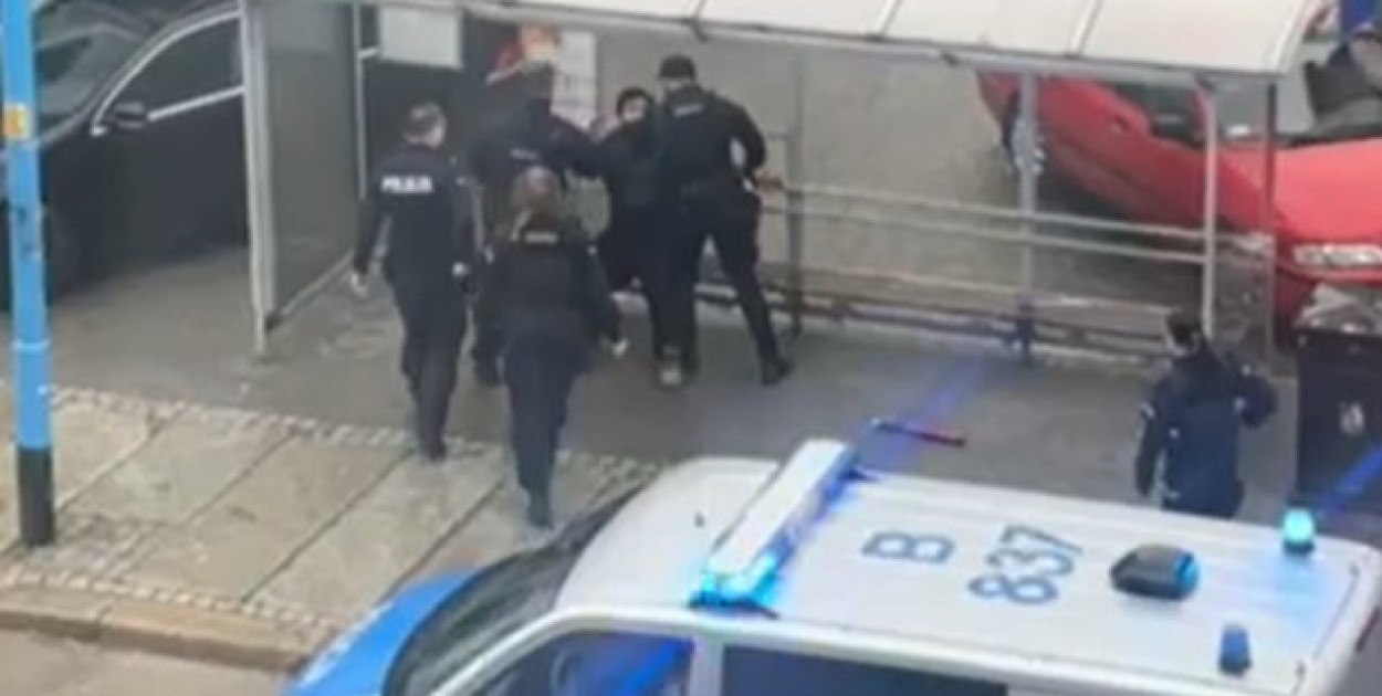 Mężczyzna z maczetą nie złamał prawa (alert24)