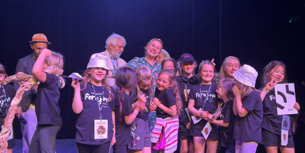 FERAJNA  (Mat. prasowy)