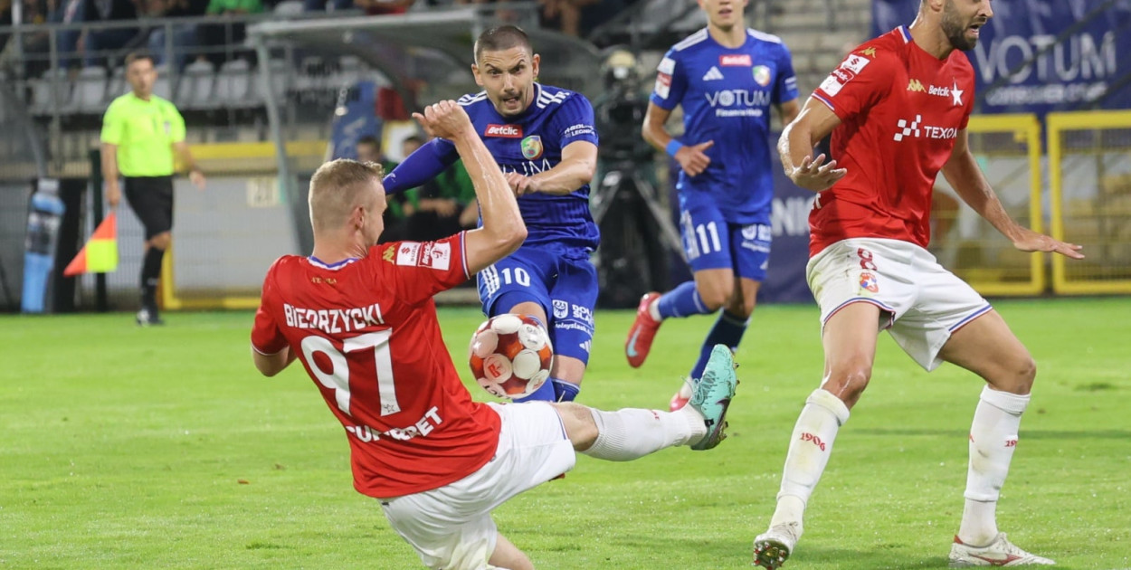 Miedź Legnica – Wisła Kraków (WO)