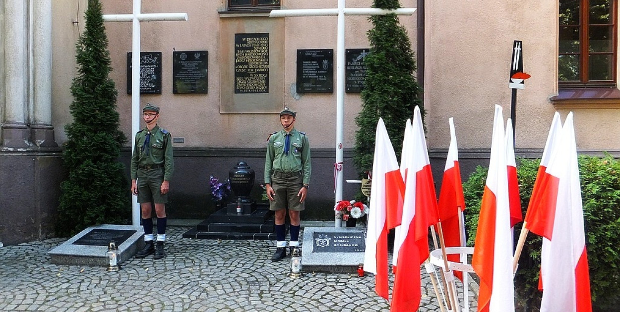 Cmentarz Komunalny w Legnicy (LS lca.pl)