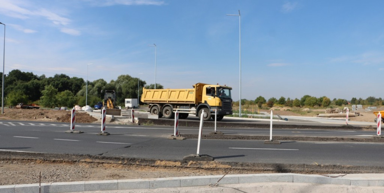Budowa ronda turbinowego na Jaworzyńskiej (źródło: UM Legnica)