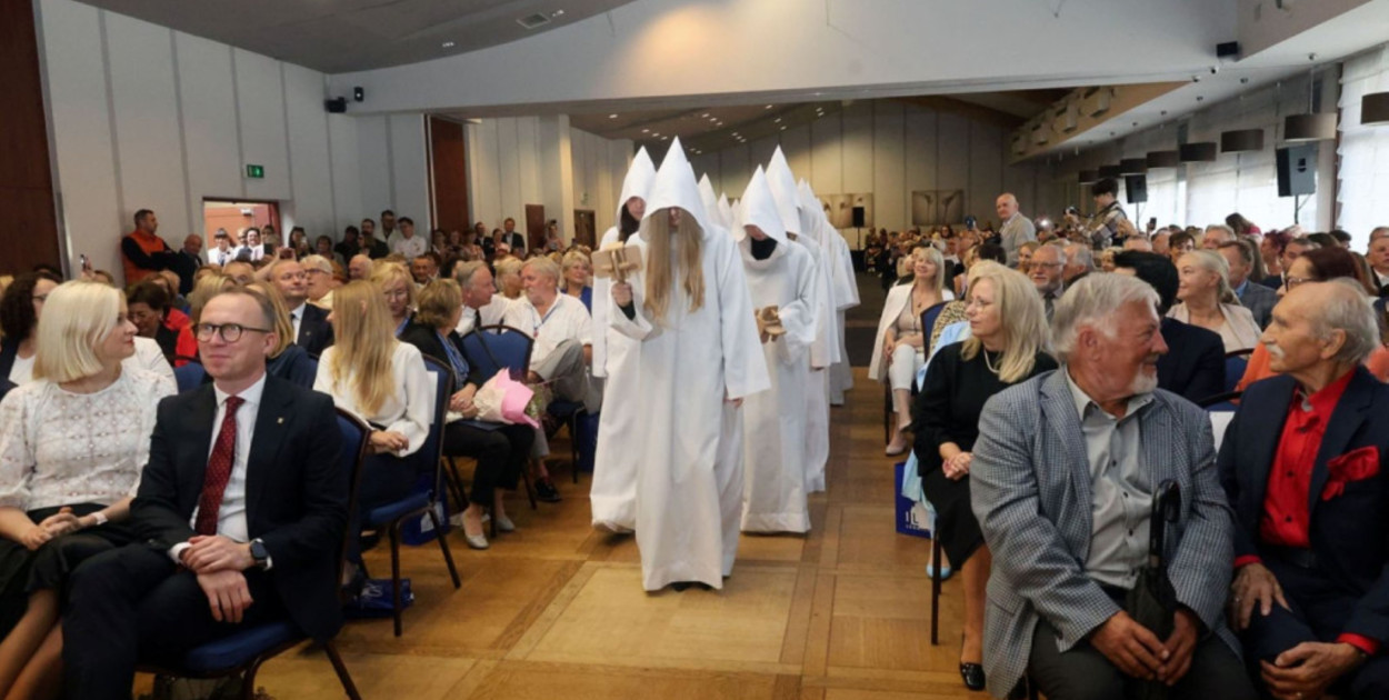I Liceum w Legnicy świętowało 80-lecie (LS lca.pl)