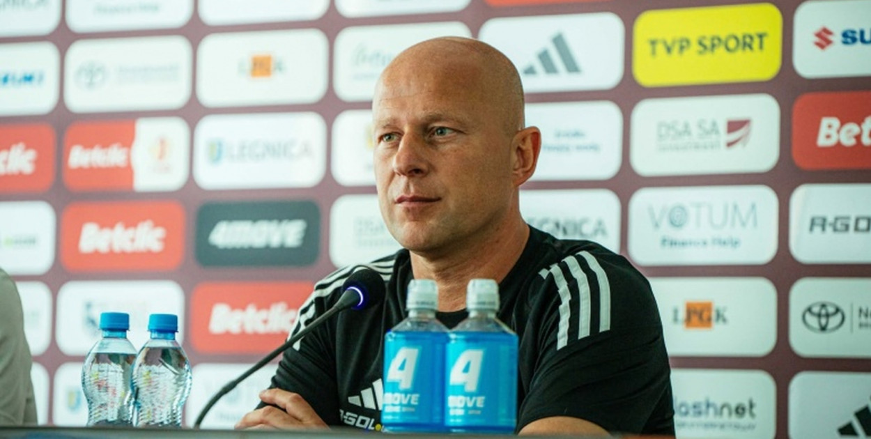 Janusz Niedźwiedź  (miedzlegnica.eu)