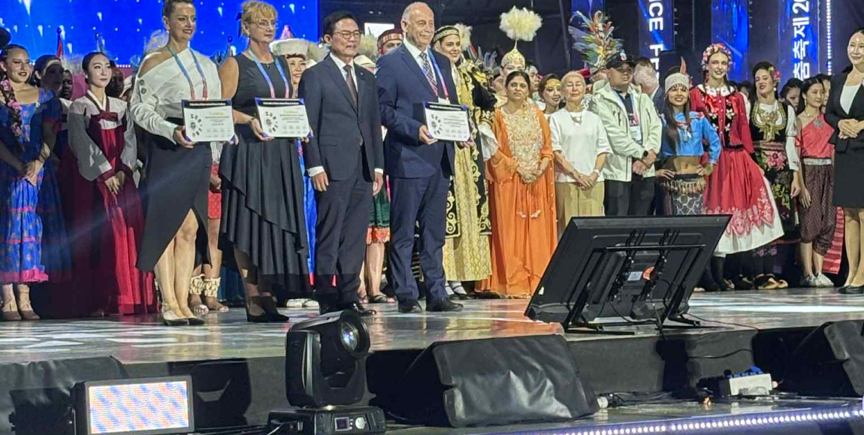 "Świat pod Kyczerą" nagrodzony przez FIDAF (Mat prasowy)