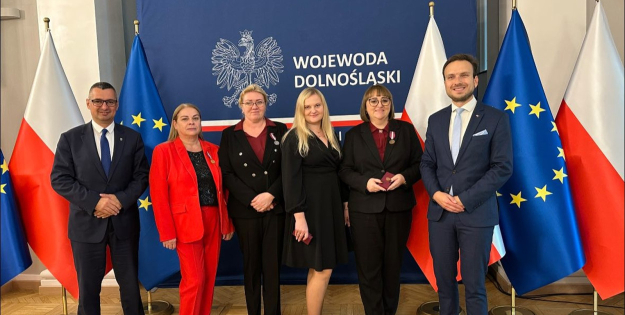 Odznaczenia dla pracowników z Legnickiego Pola (DUW)