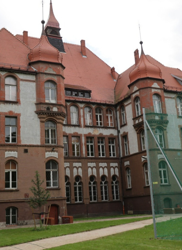 Legnicki Spacer Historyczny po II LO