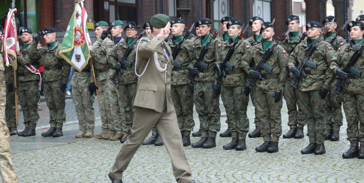 Ślubowali niczym Zawisza Czarny (Wojciech Obremski)