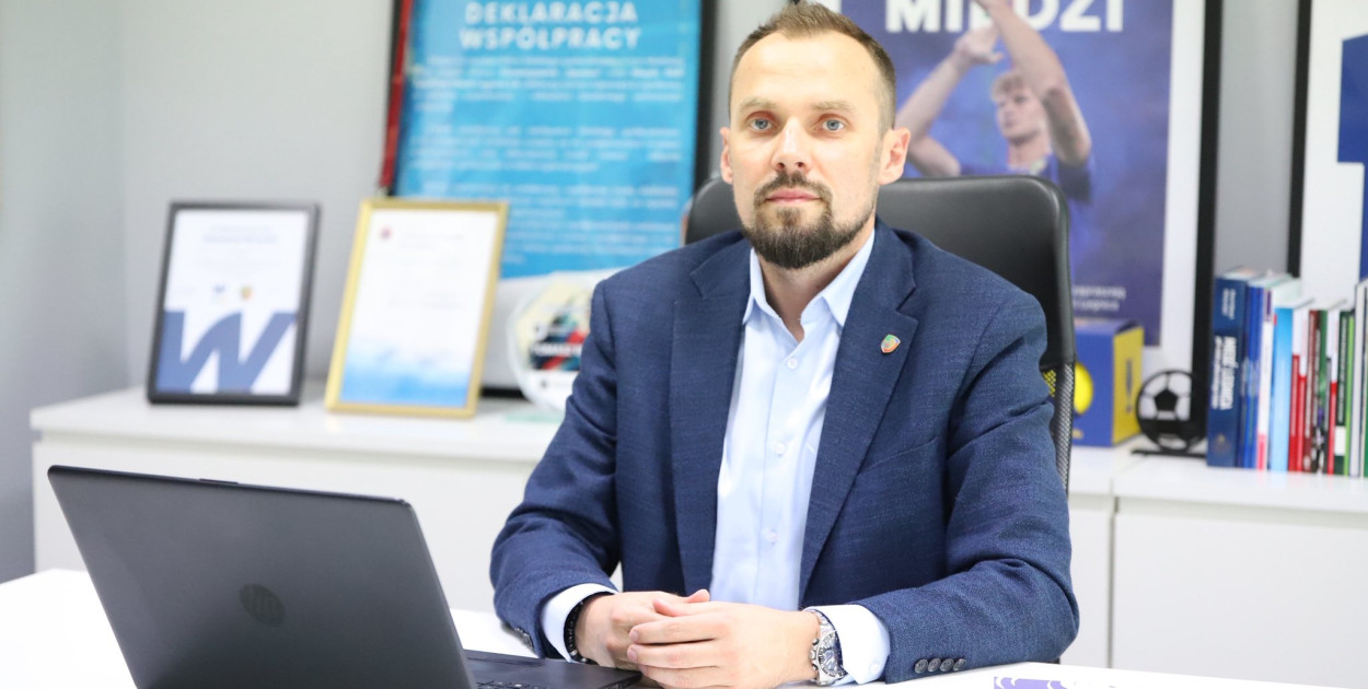 Tomasz Brusiło (miedzlegnica.eu)