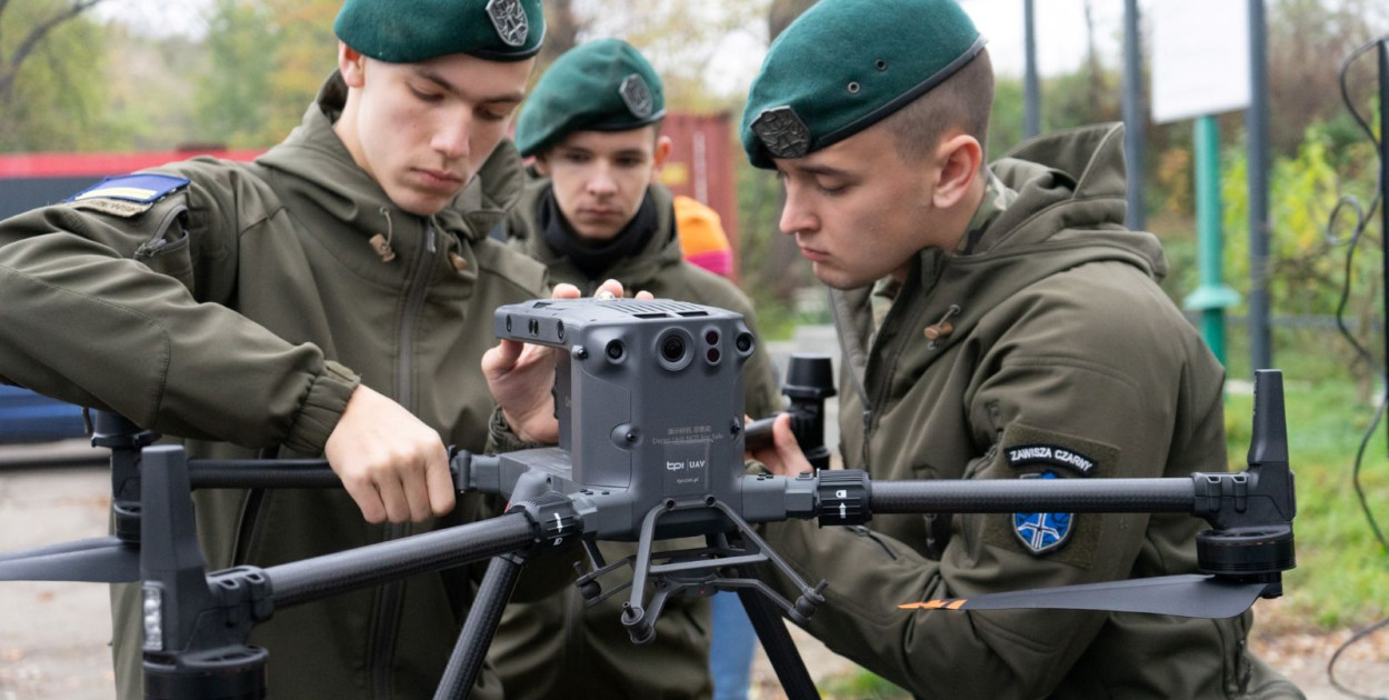 Klasa dronowa w Wojskowej Szkole Średniej im. Zawiszy Czarnego (mat. prasowe)