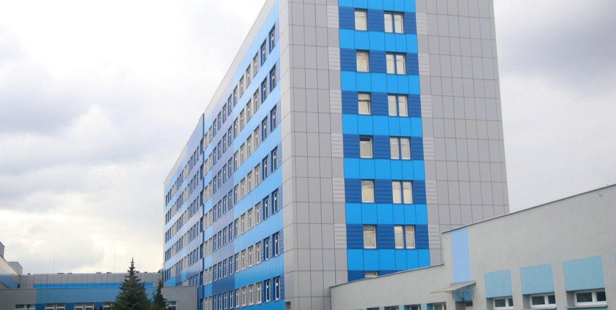 Wojewódzki Szpital Specjalistyczny w Legnicy (Wojciech Obremski lca.pl)