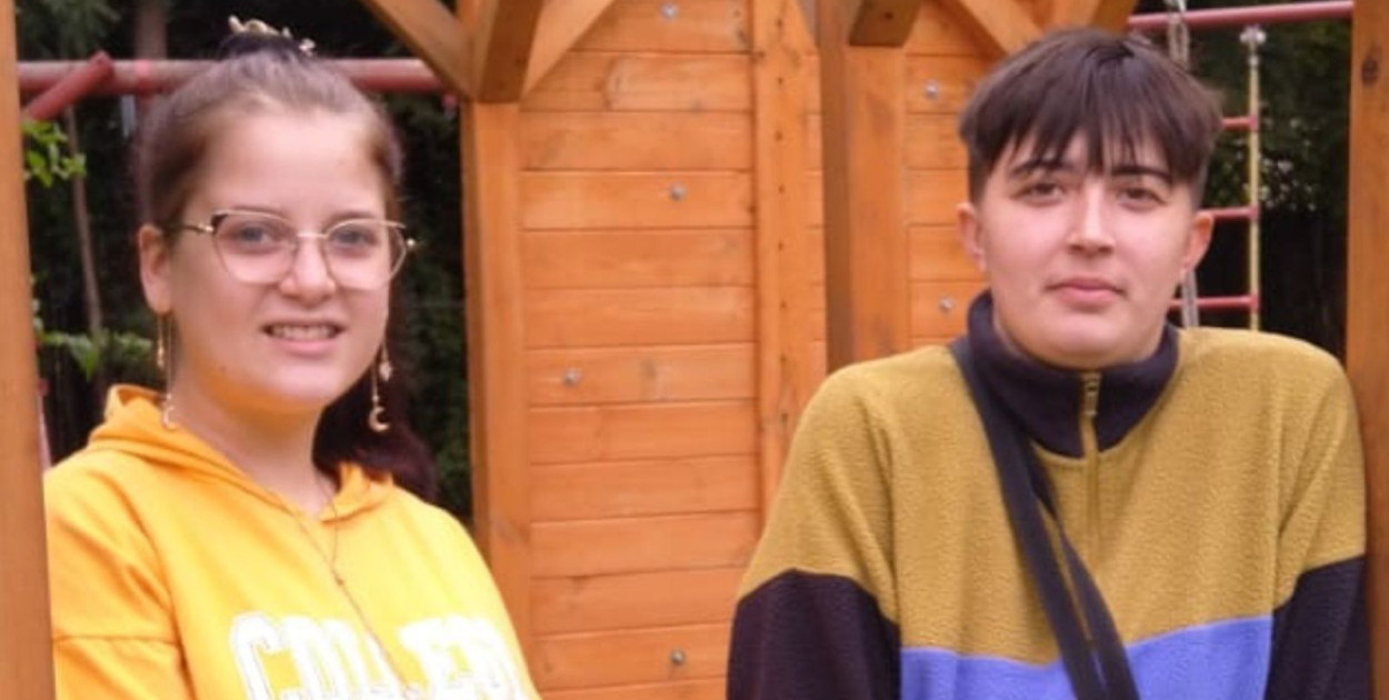 Karolina i Wiktoria (źródło: zrzutka.pl)