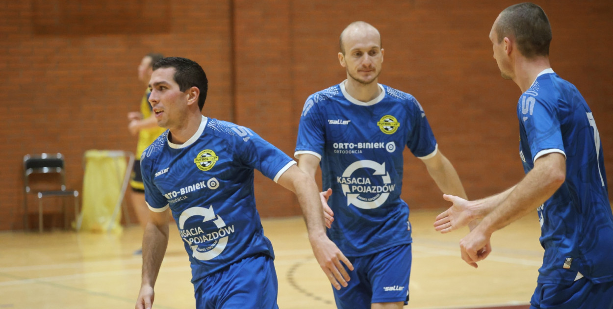 Futbol-5 (Wojciech Obremski)