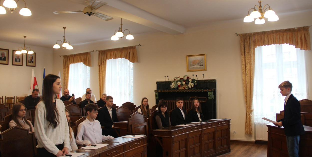 Inauguracja IX kadencji Młodzieżowej Rady Miejskiej w Chojnowie (mat. prasowe)