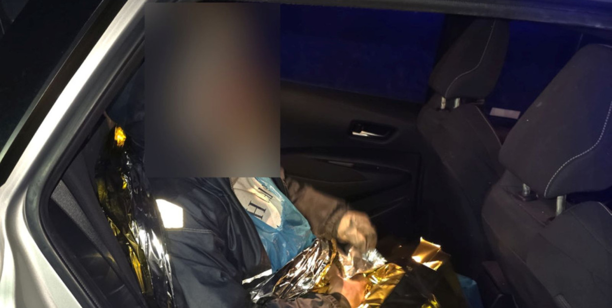 Uratowany mężczyzna (źródło: KMP Legnica)