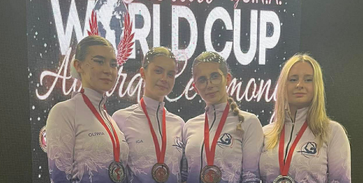 Legnickie akrobatki powietrzne (Mat. prasowy)