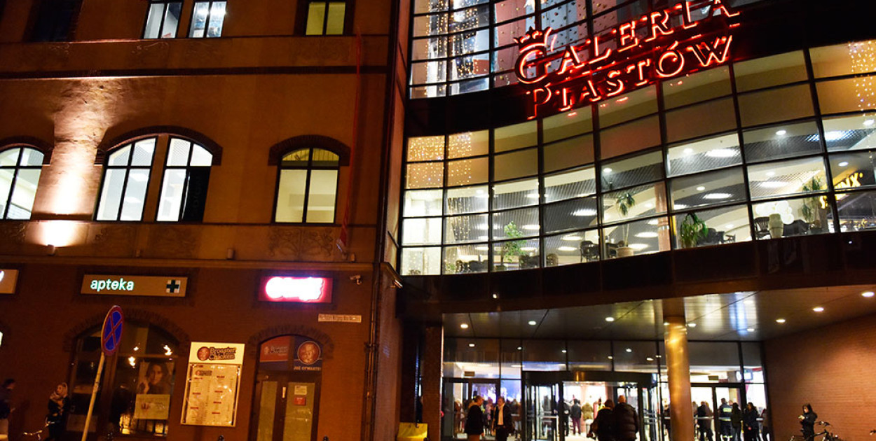 Galeria Piastów (Piotr Florek lca.pl)