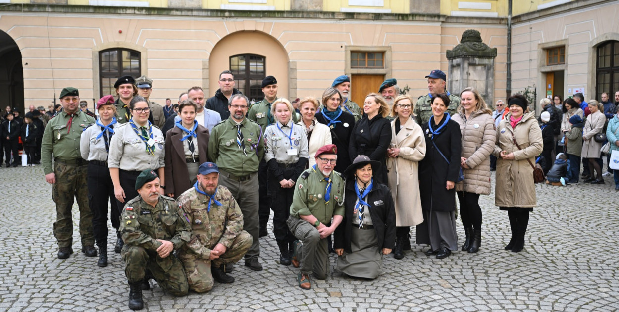 Posłuchaj historii  o 80 latach harcerstwa (PIotr Florek lca.pl)