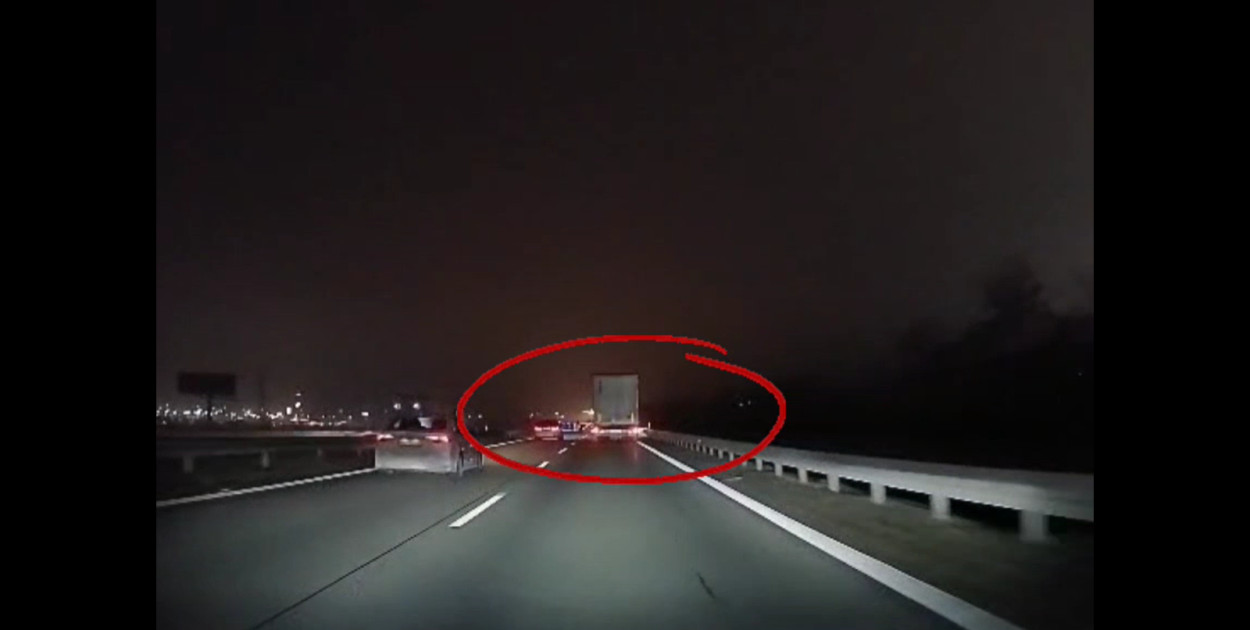 Pijany kierowca na A4 (źródło: Fb. Dolnośląskie Alarmowo)