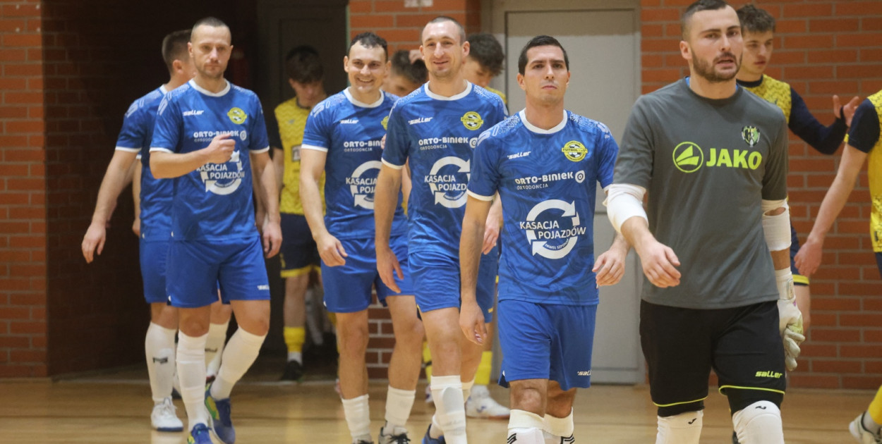  Futbol-5  (Wojciech Obremski)