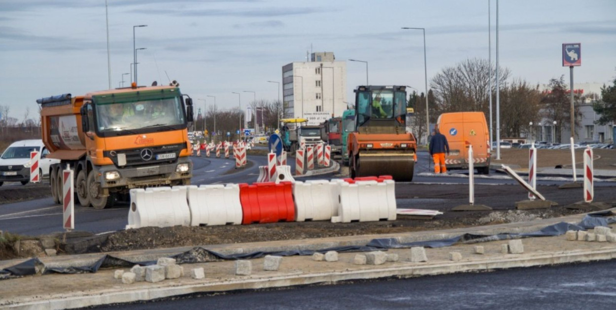 Budowa ronda na Jaworzyńskiej (źródło: UM Legnica)