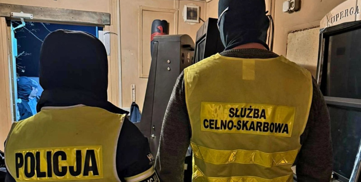 Kolejne uderzenie w podziemie hazardowe (źrodło: KMP Legnica)
