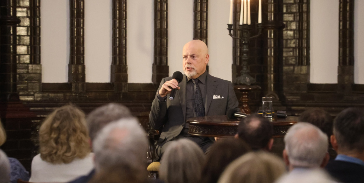 Wieczór z Markiem Krajewskim w bibliotece (Wojciech Obremski lca.pl)