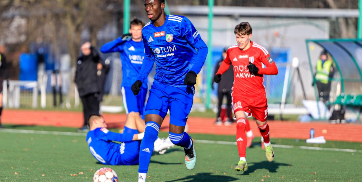 Modou Keita (miedzlegnica.eu)