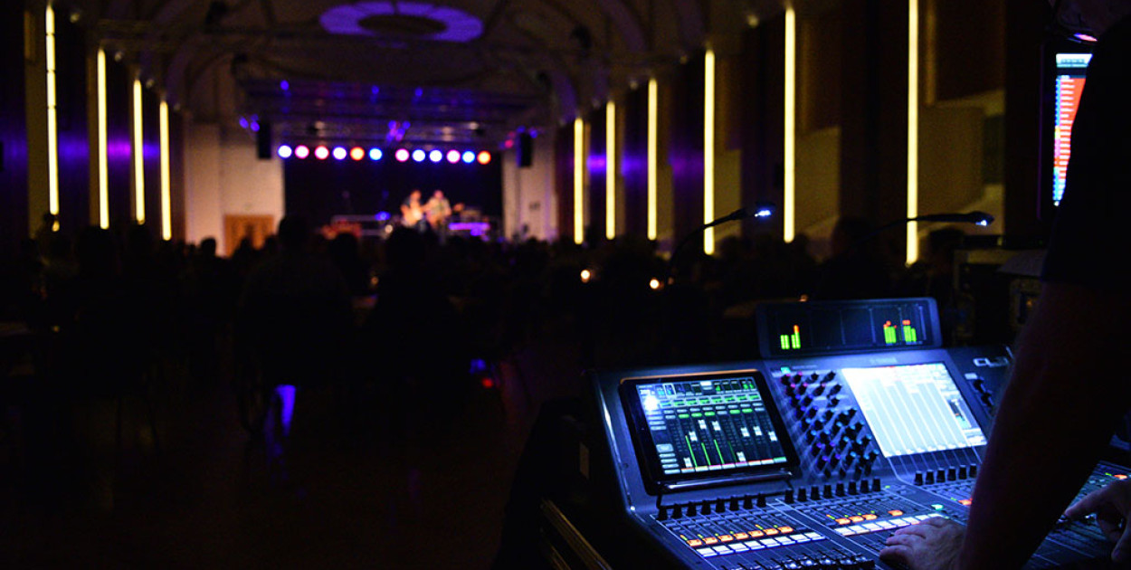 Sala Maneżowa (Piotr Florek lca.pl)