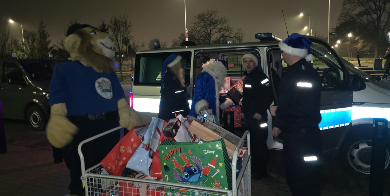 Legniccy policjanci w Przylądku Nadziei (źródło: KMP Legnica)