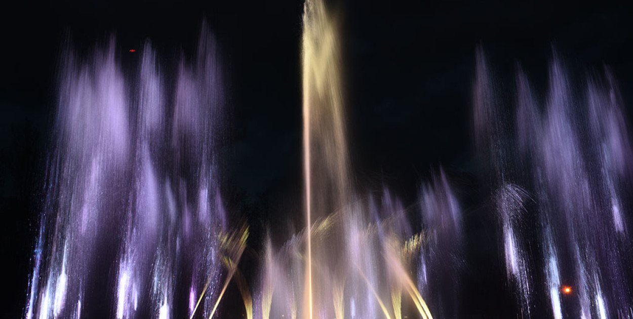 Fontanna multimedialna (Piotr Florek lca.pl)