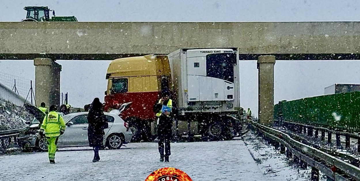 Karambol na A4 (źródło: Dolnośląskie Alarmowo)
