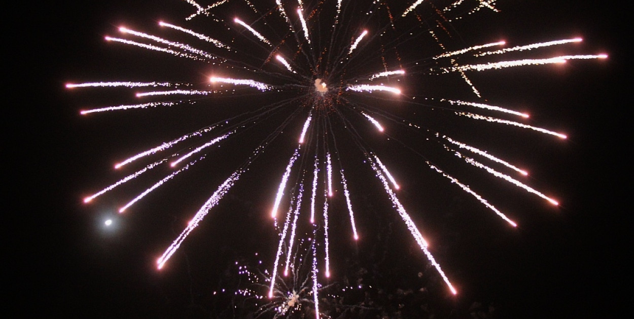 Fajerwerki (Piotr Florek lca.pl)