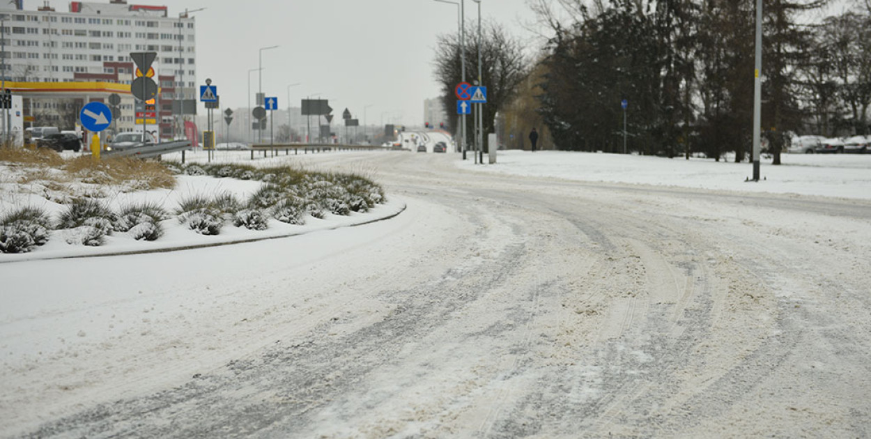 Legnica pod śniegiem (Piotr Florek lca.pl)