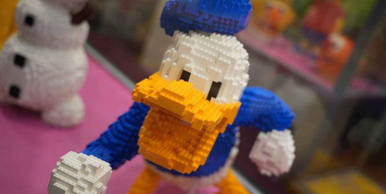 Wystawa LEGO® ruszyła w Sky Tower we Wrocławiu