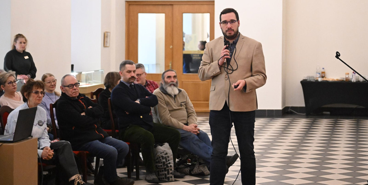 Pierwsze powojenne miesiące na Dolnym Śląsku w opowieściach regionalistów